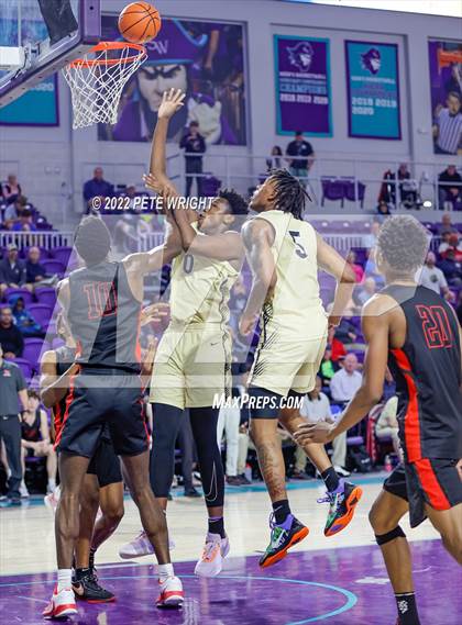 Thumbnail 1 in Paul VI vs Lake Highlands (City of Palms Classic) photogallery.