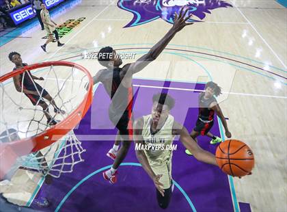 Thumbnail 3 in Paul VI vs Lake Highlands (City of Palms Classic) photogallery.