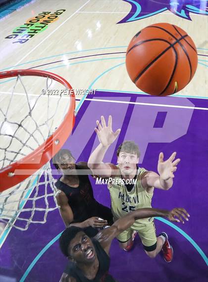 Thumbnail 3 in Paul VI vs Lake Highlands (City of Palms Classic) photogallery.