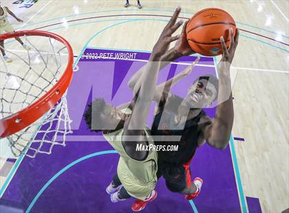 Thumbnail 2 in Paul VI vs Lake Highlands (City of Palms Classic) photogallery.