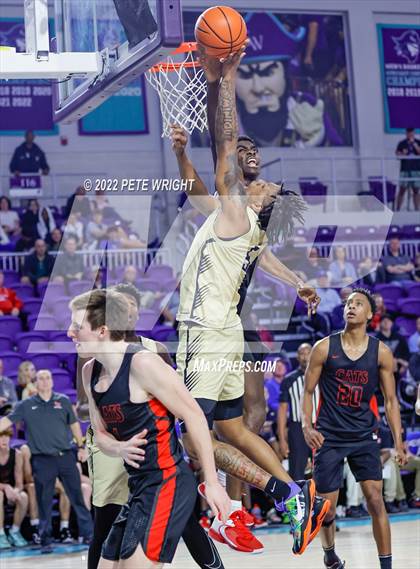 Thumbnail 2 in Paul VI vs Lake Highlands (City of Palms Classic) photogallery.