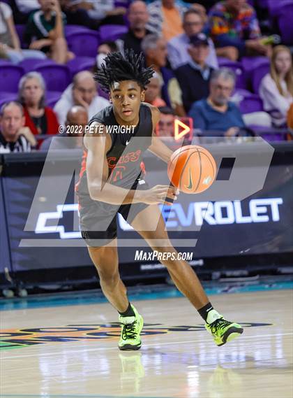 Thumbnail 1 in Paul VI vs Lake Highlands (City of Palms Classic) photogallery.