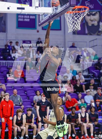 Thumbnail 3 in Paul VI vs Lake Highlands (City of Palms Classic) photogallery.