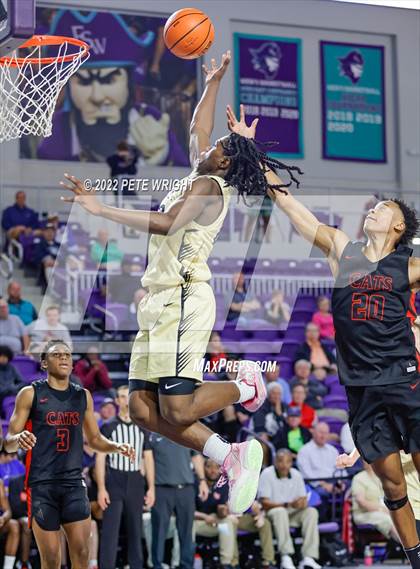 Thumbnail 1 in Paul VI vs Lake Highlands (City of Palms Classic) photogallery.