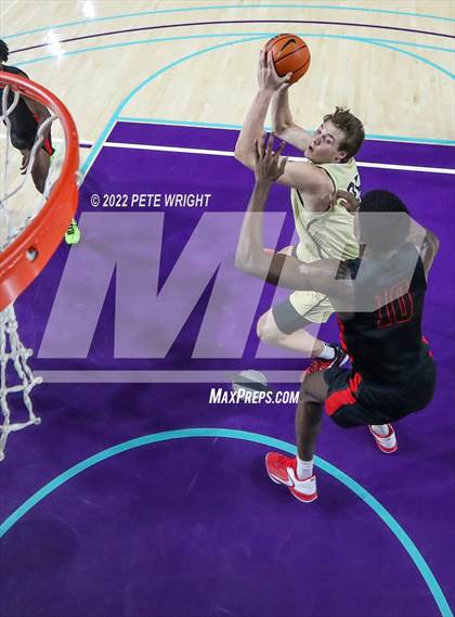 Thumbnail 1 in Paul VI vs Lake Highlands (City of Palms Classic) photogallery.