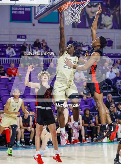 Thumbnail 1 in Paul VI vs Lake Highlands (City of Palms Classic) photogallery.