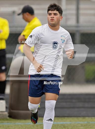 null - Photo 01