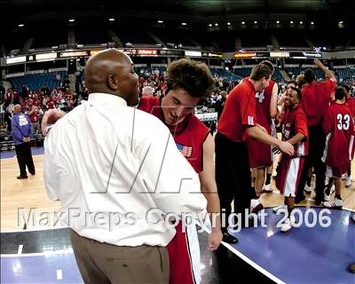 Thumbnail 3 in Horizon vs. Sacred Heart Cathedral (CIF State D4 Final) photogallery.