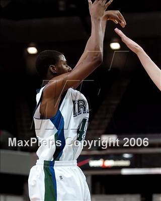 Thumbnail 3 in Horizon vs. Sacred Heart Cathedral (CIF State D4 Final) photogallery.
