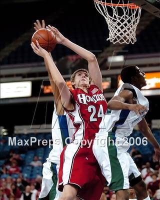 Thumbnail 3 in Horizon vs. Sacred Heart Cathedral (CIF State D4 Final) photogallery.