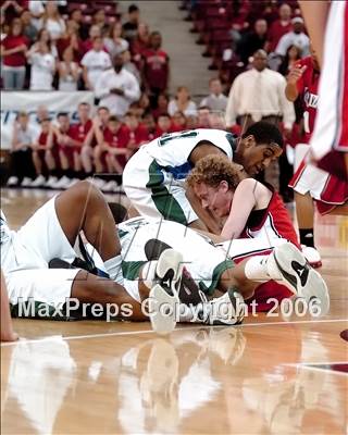 Thumbnail 1 in Horizon vs. Sacred Heart Cathedral (CIF State D4 Final) photogallery.