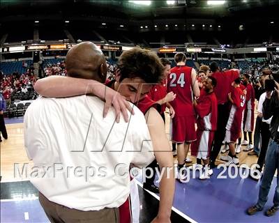 Thumbnail 1 in Horizon vs. Sacred Heart Cathedral (CIF State D4 Final) photogallery.
