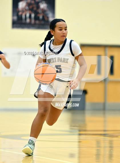 Thumbnail 2 in Cosumnes Oaks vs. West Park (Rumble on the River) photogallery.