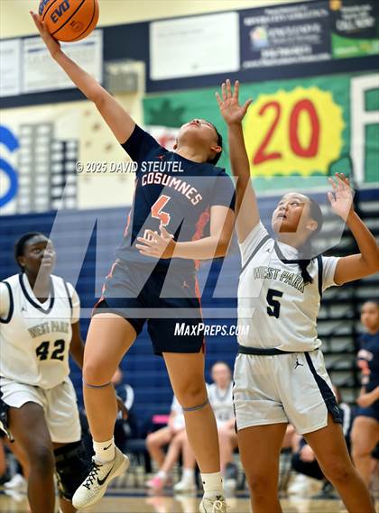 Thumbnail 2 in Cosumnes Oaks vs. West Park (Rumble on the River) photogallery.