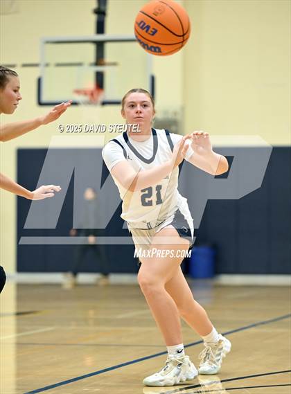 Thumbnail 2 in Cosumnes Oaks vs. West Park (Rumble on the River) photogallery.