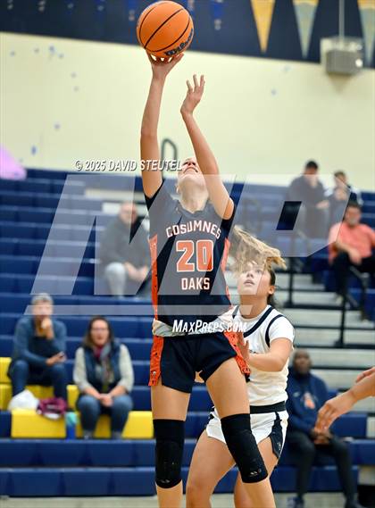 Thumbnail 3 in Cosumnes Oaks vs. West Park (Rumble on the River) photogallery.