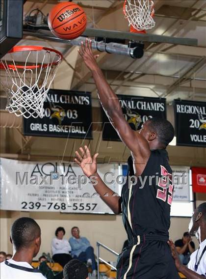 Thumbnail 2 in Melrose vs Dr. Krop (City of Palms Classic) photogallery.