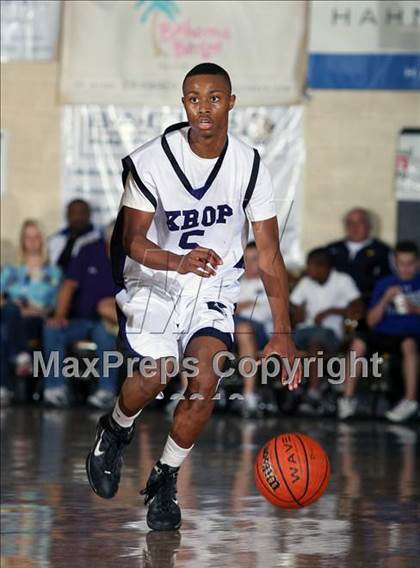 Thumbnail 2 in Melrose vs Dr. Krop (City of Palms Classic) photogallery.