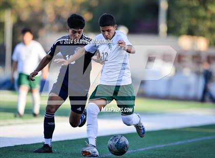 Thumbnail 2 in Granada Hills Charter vs West Ranch photogallery.