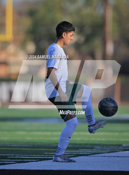 Thumbnail 2 in Granada Hills Charter vs West Ranch photogallery.