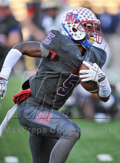 Thumbnail 3 in Our Lady of Good Cousel vs. DeMatha (WCAC Semifinal) photogallery.