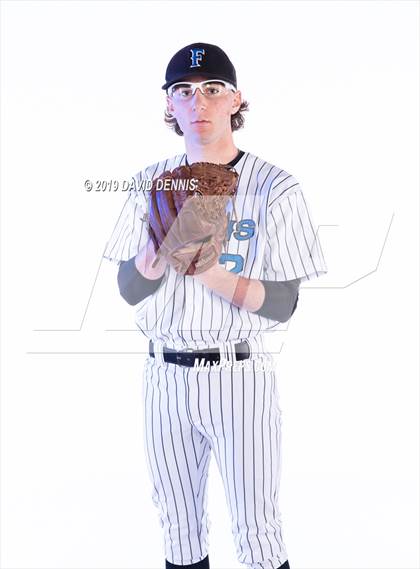 Thumbnail 1 in Frontier Varsity Baseball Seniors photogallery.