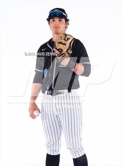 Thumbnail 3 in Frontier Varsity Baseball Seniors photogallery.
