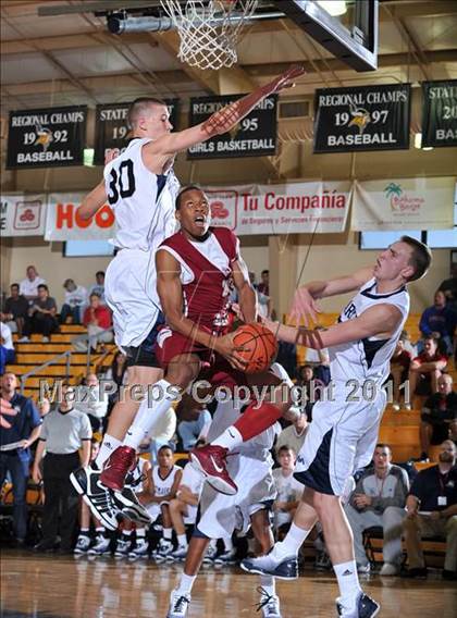 Thumbnail 3 in Academy of the New Church vs. St. Mark's (City of Palms Classic) photogallery.