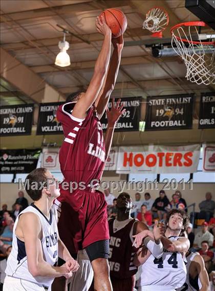 Thumbnail 1 in Academy of the New Church vs. St. Mark's (City of Palms Classic) photogallery.