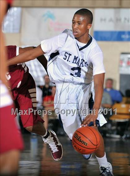 Thumbnail 2 in Academy of the New Church vs. St. Mark's (City of Palms Classic) photogallery.