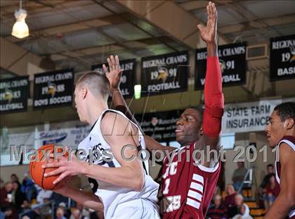 Thumbnail 2 in Academy of the New Church vs. St. Mark's (City of Palms Classic) photogallery.