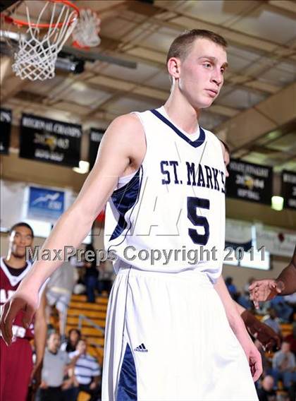 Thumbnail 2 in Academy of the New Church vs. St. Mark's (City of Palms Classic) photogallery.