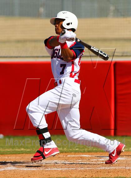 Thumbnail 1 in Allen vs. Lovejoy photogallery.