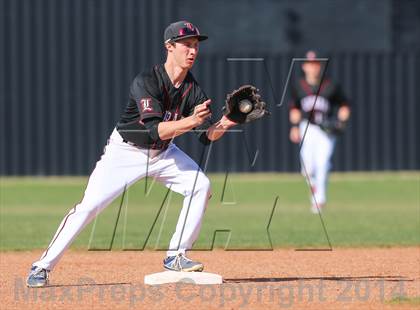Thumbnail 2 in Allen vs. Lovejoy photogallery.