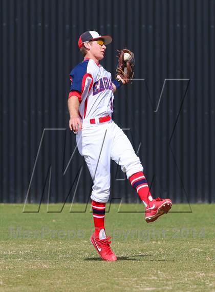 Thumbnail 1 in Allen vs. Lovejoy photogallery.