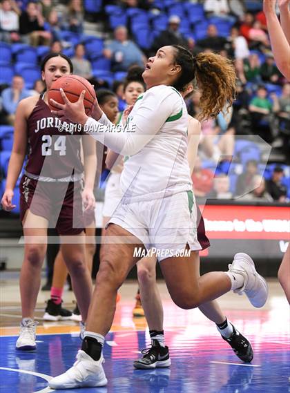Thumbnail 2 in Provo vs. Jordan (UHSAA 5A First Round) photogallery.
