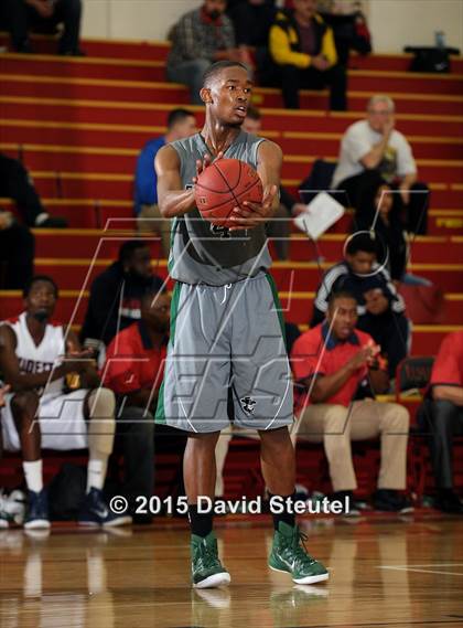 Thumbnail 2 in El Cerrito vs. Modesto Christian (Father Kelly Tribute) photogallery.