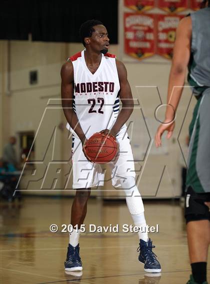 Thumbnail 1 in El Cerrito vs. Modesto Christian (Father Kelly Tribute) photogallery.