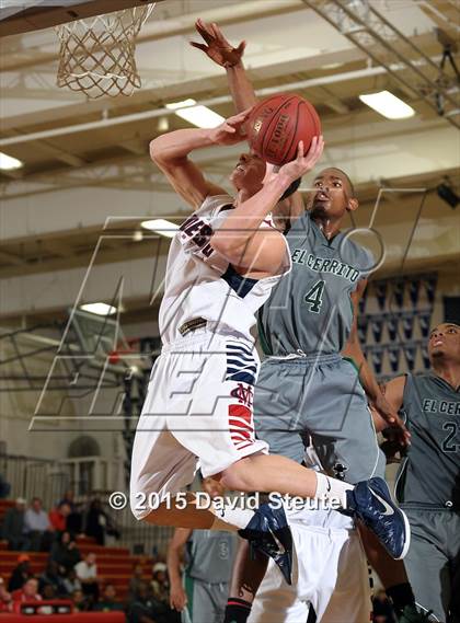 Thumbnail 1 in El Cerrito vs. Modesto Christian (Father Kelly Tribute) photogallery.