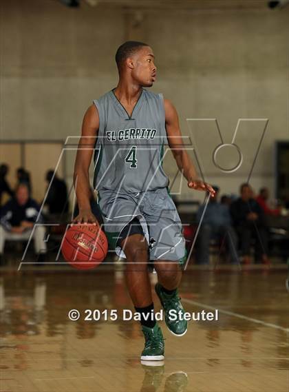 Thumbnail 3 in El Cerrito vs. Modesto Christian (Father Kelly Tribute) photogallery.