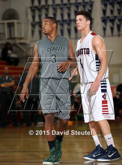 Thumbnail 2 in El Cerrito vs. Modesto Christian (Father Kelly Tribute) photogallery.