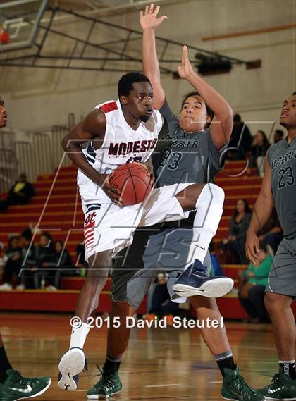 Thumbnail 1 in El Cerrito vs. Modesto Christian (Father Kelly Tribute) photogallery.