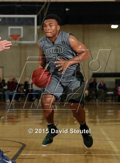 Thumbnail 3 in El Cerrito vs. Modesto Christian (Father Kelly Tribute) photogallery.