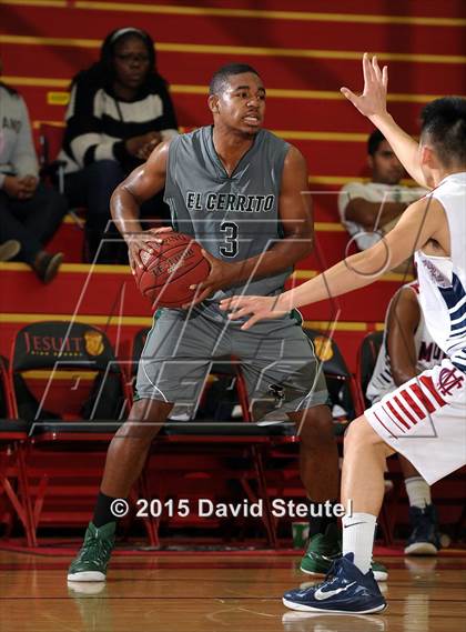 Thumbnail 3 in El Cerrito vs. Modesto Christian (Father Kelly Tribute) photogallery.