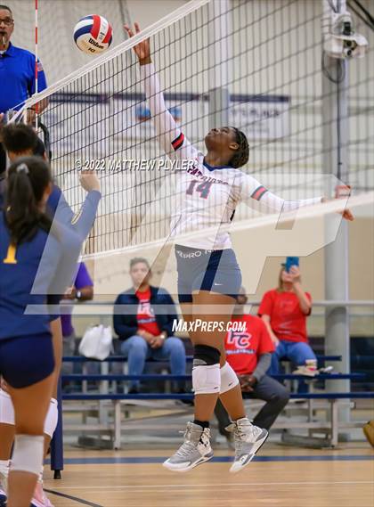 Thumbnail 2 in Northwood Temple Academy vs Freedom Christian Academy (NCISAA 2A - Third Round) photogallery.