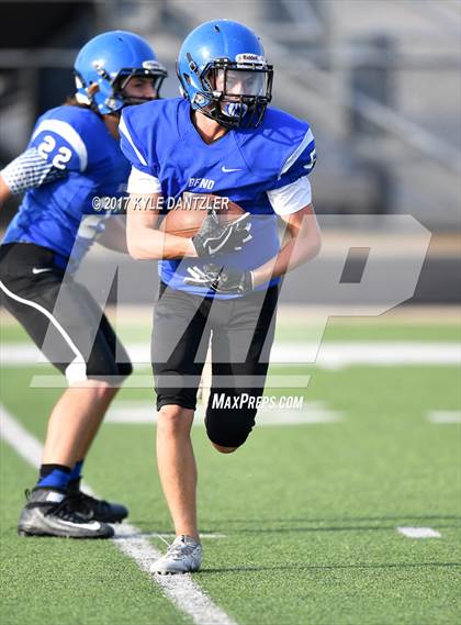 Thumbnail 2 in Bridgeport @ Krum photogallery.