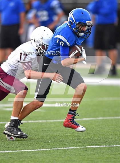 Thumbnail 3 in Bridgeport @ Krum photogallery.