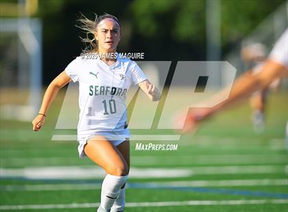 Thumbnail 2 in Seaford @ Port Washington photogallery.