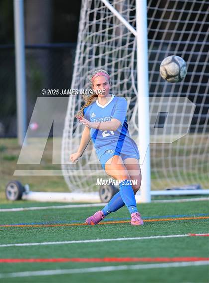 Thumbnail 3 in Seaford @ Port Washington photogallery.