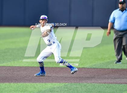 Thumbnail 2 in Corsicana vs. Joshua (UIL 5A Regional Quarterfinal) photogallery.